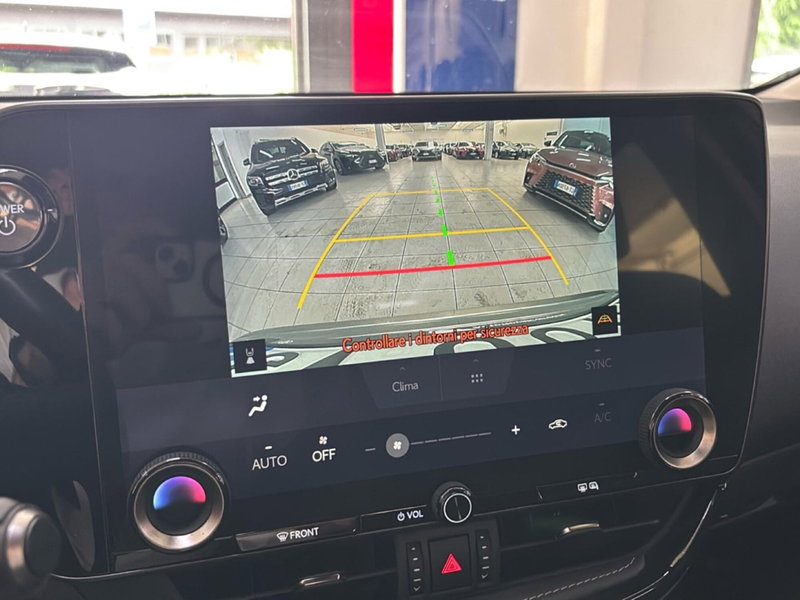 Lexus NX usata a Bologna (14)