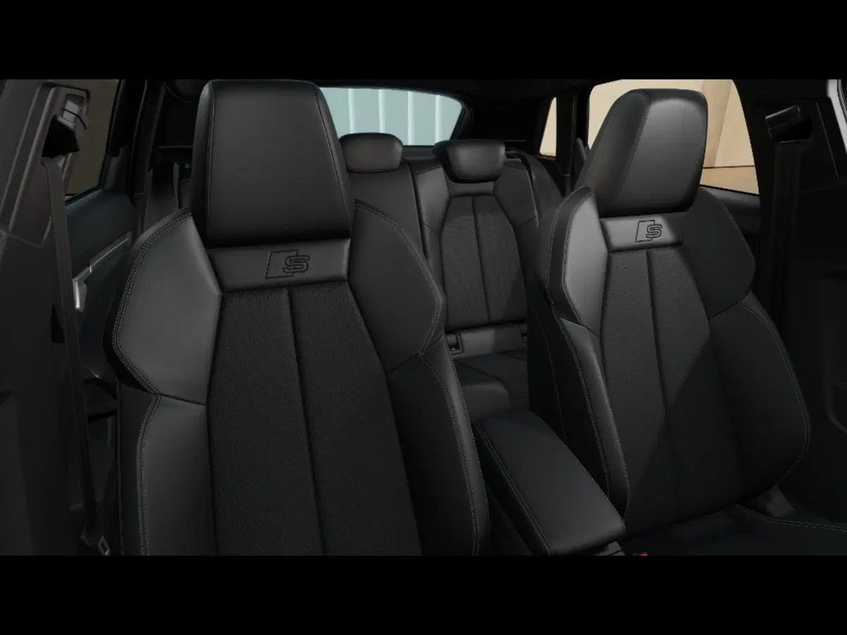 Audi A3 allstreet nuova a Livorno (11)