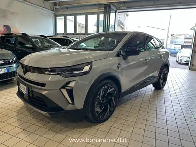 Renault Symbioz 1.8 full hybrid Esprit Alpine 160cv auto del 2025 usata a Lissone