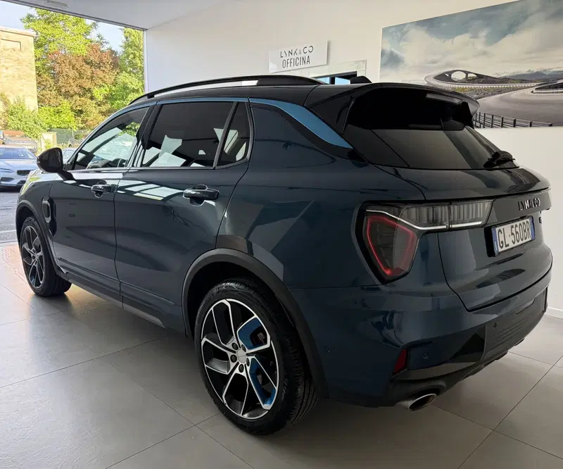 Lynk & Co 01 usata a Parma (8)