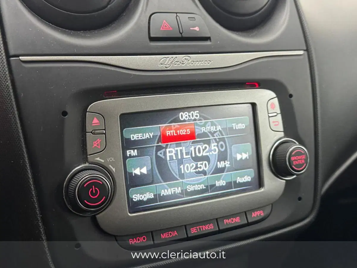 Alfa Romeo MiTo usata a Como (11)