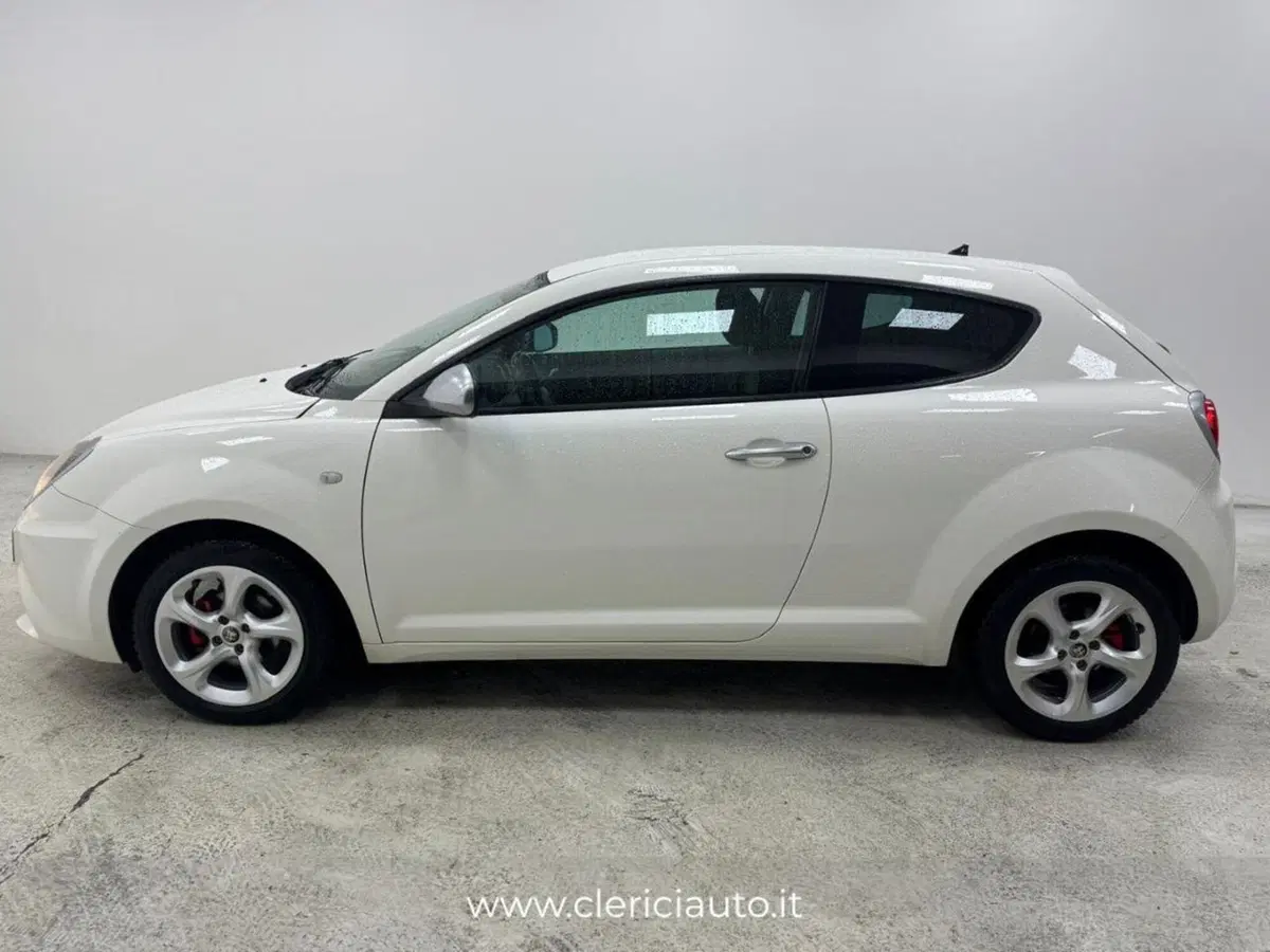 Alfa Romeo MiTo usata a Como (8)