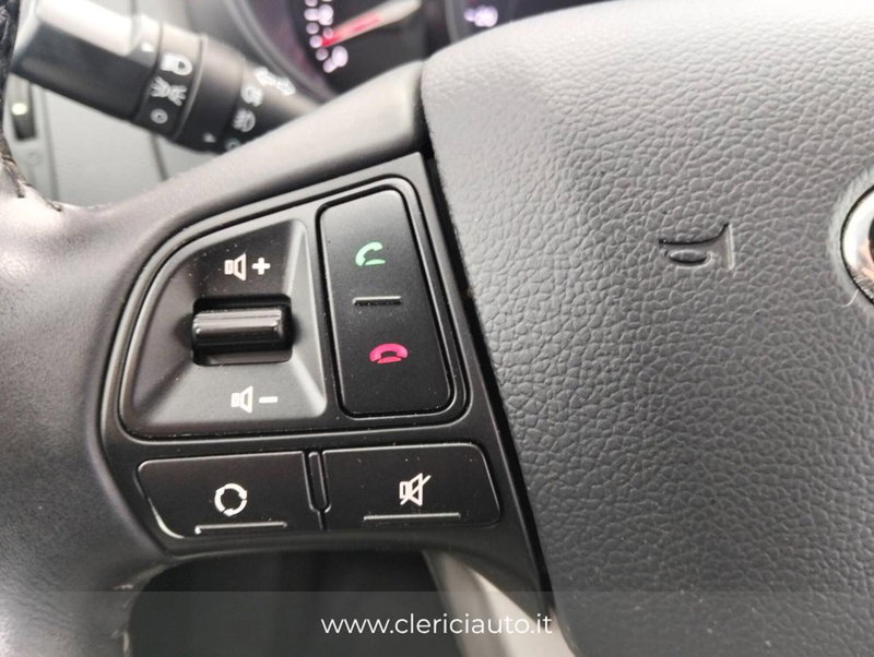 Kia Rio usata a Como (11)