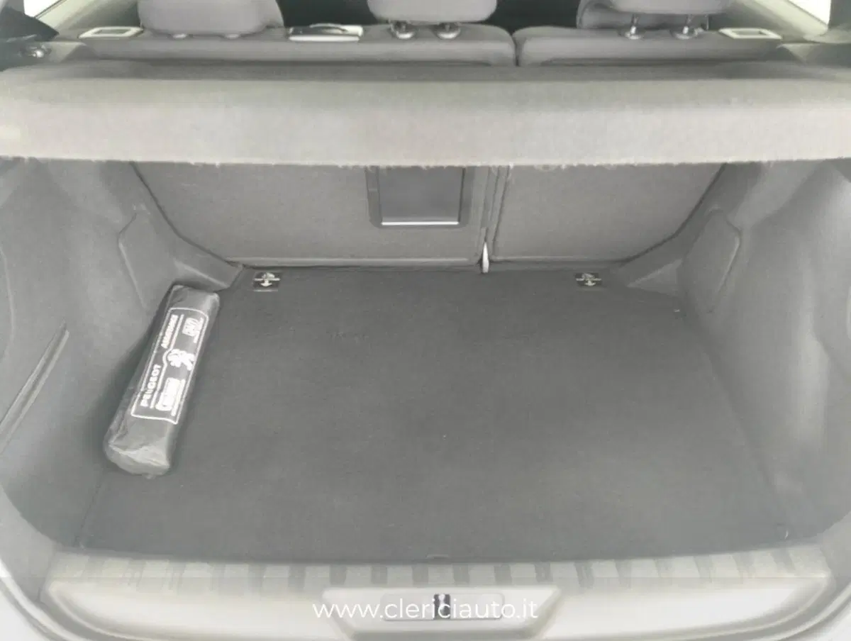 Peugeot 308 usata a Como (16)