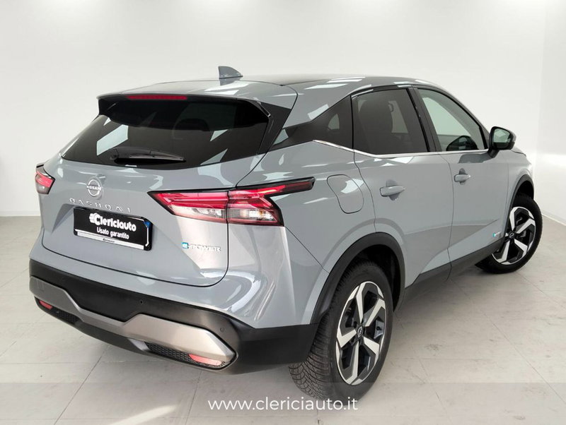 Nissan Qashqai usata a Como (2)