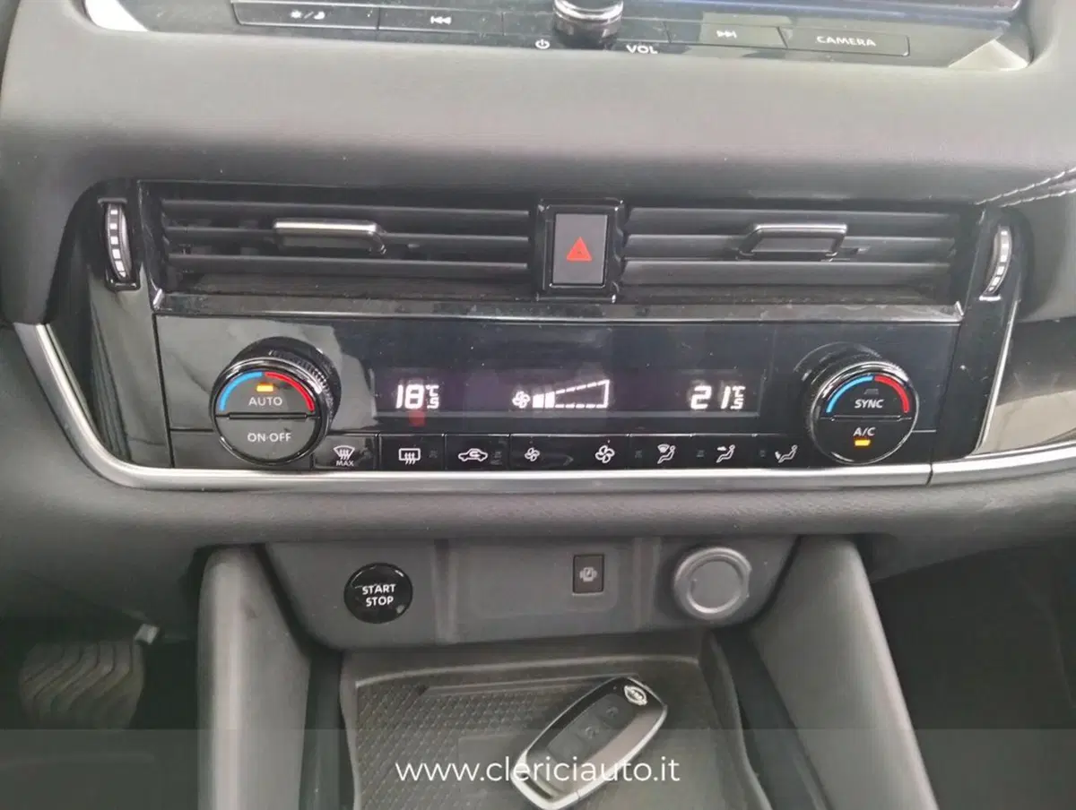 Nissan Qashqai usata a Como (18)
