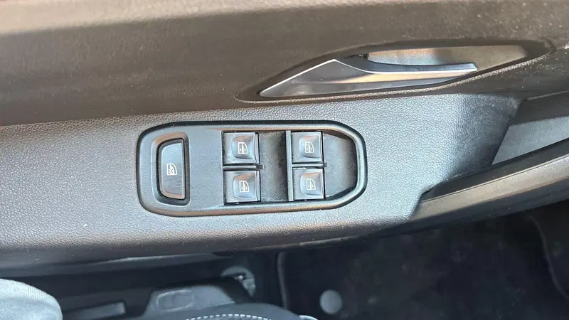 Dacia Duster usata a Parma (17)