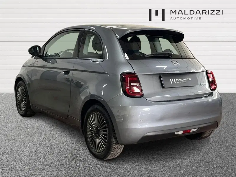 Fiat 500 Cabrio usata a Bari (4)
