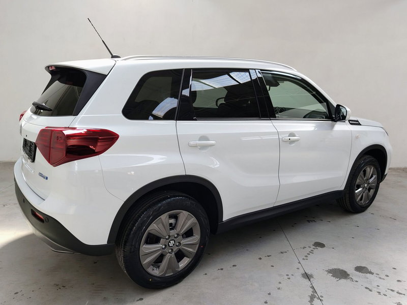 Suzuki Vitara nuova a Rovigo (12)