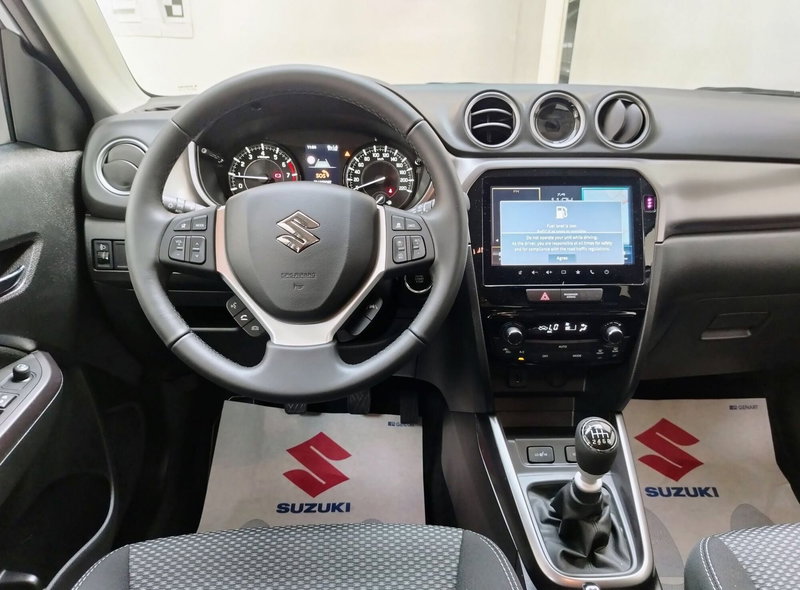 Suzuki Vitara nuova a Rovigo (8)