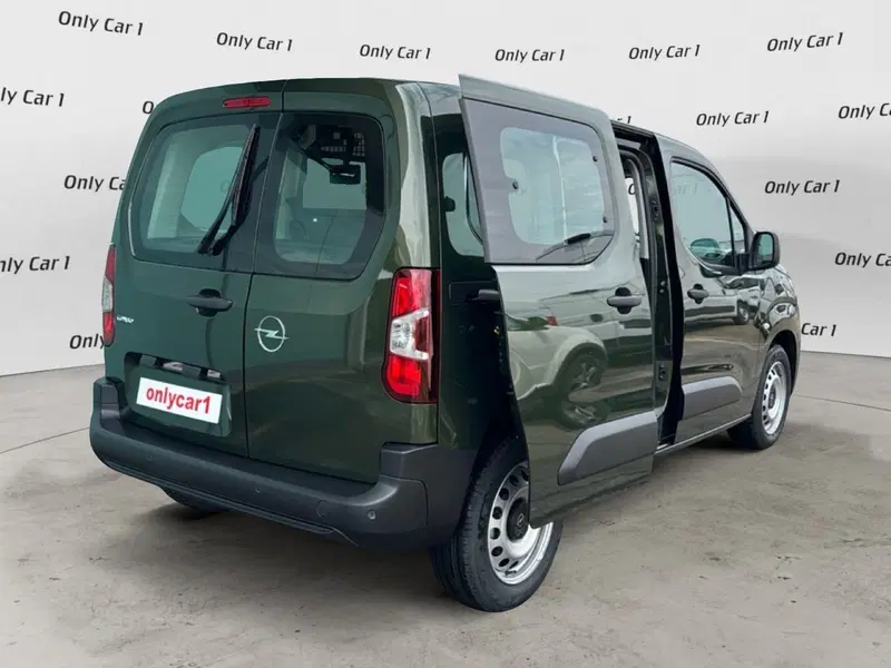 Opel Combo Life nuova a Ferrara (8)