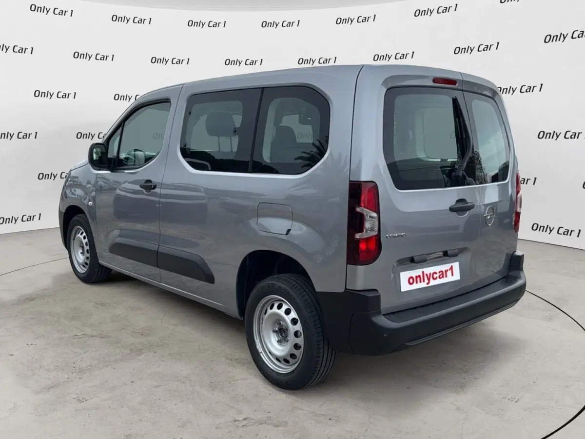 Opel Combo Life nuova a Ferrara (5)