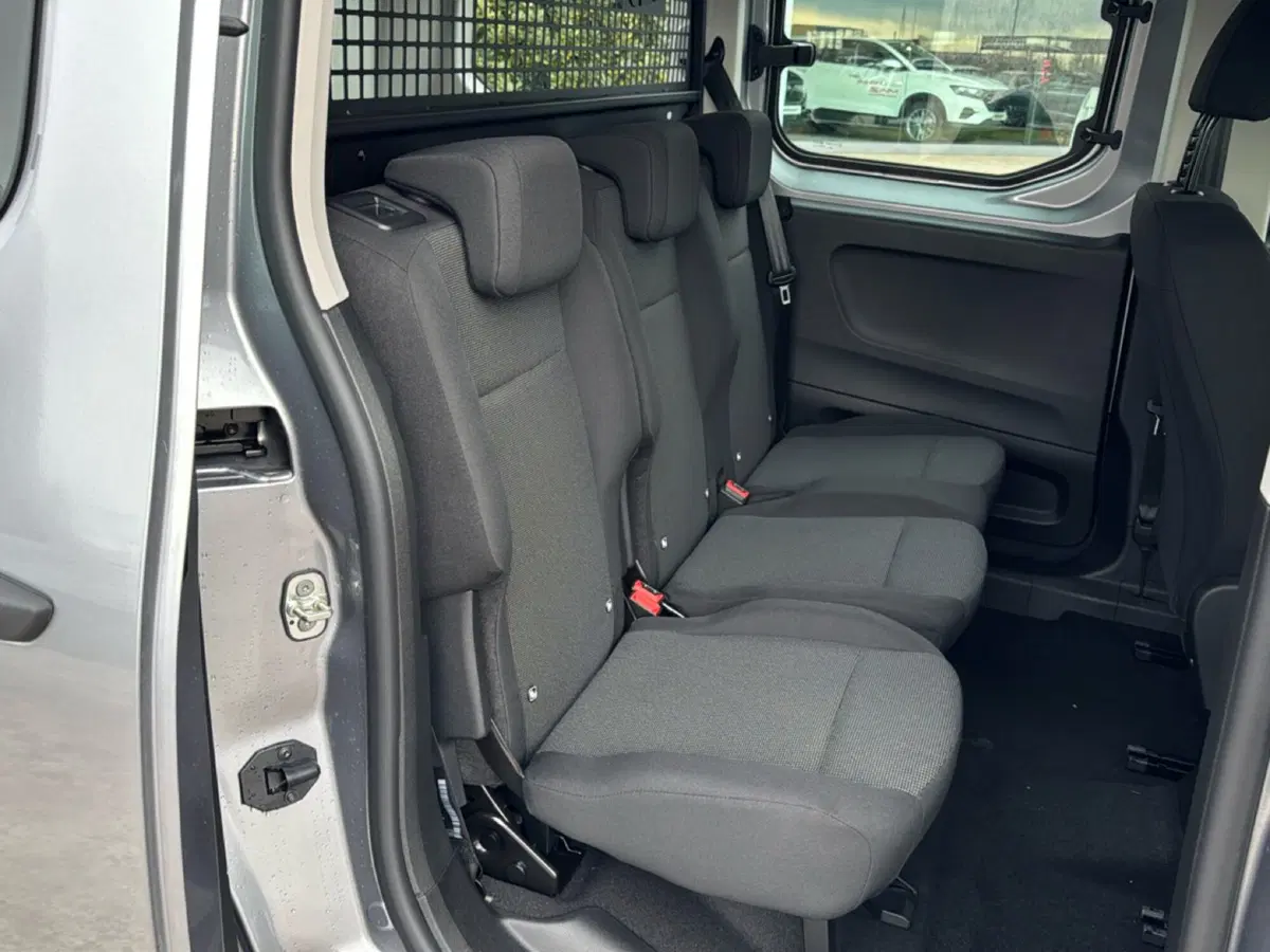 Opel Combo Life nuova a Ferrara (8)