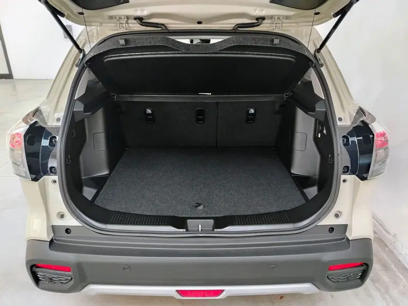 Suzuki S-Cross nuova a Rovigo (10)