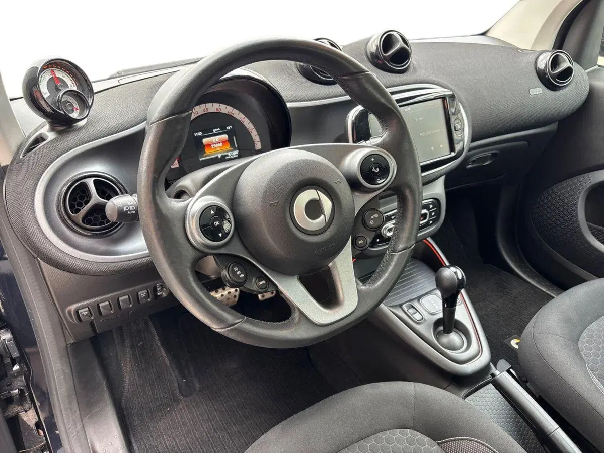 smart Fortwo usata a Pescara (8)