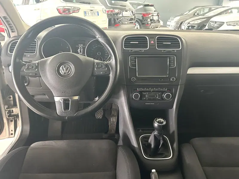 Volkswagen Golf Variant usata a Ferrara (11)