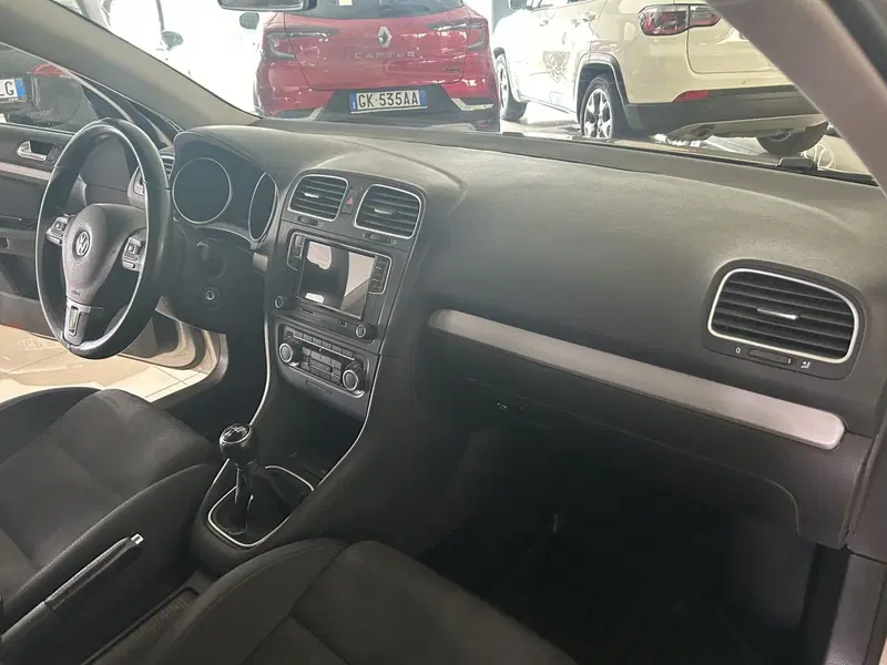 Volkswagen Golf Variant usata a Ferrara (12)