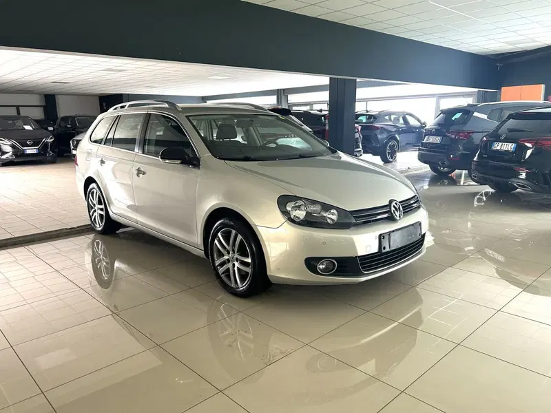 Volkswagen Golf Variant usata a Ferrara (3)