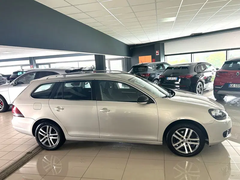 Volkswagen Golf Variant usata a Ferrara (4)