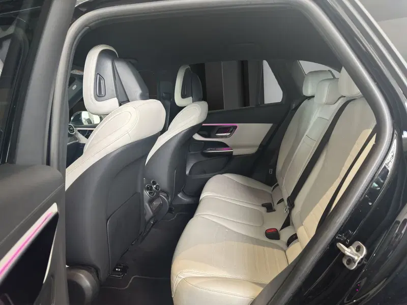 Mercedes-Benz GLC usata a Cosenza (13)
