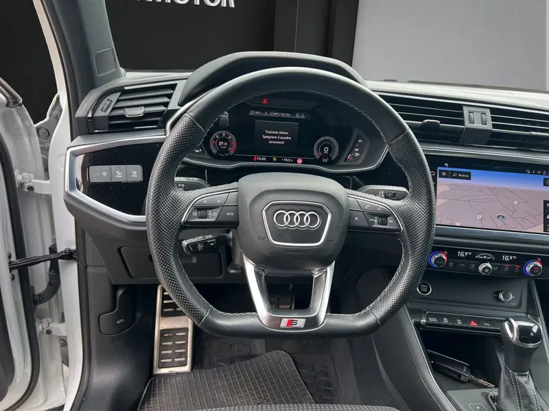 Audi Q3 Sportback usata a Cosenza (10)