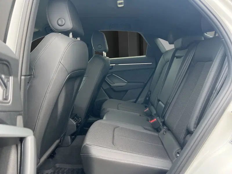 Audi Q3 Sportback usata a Cosenza (13)