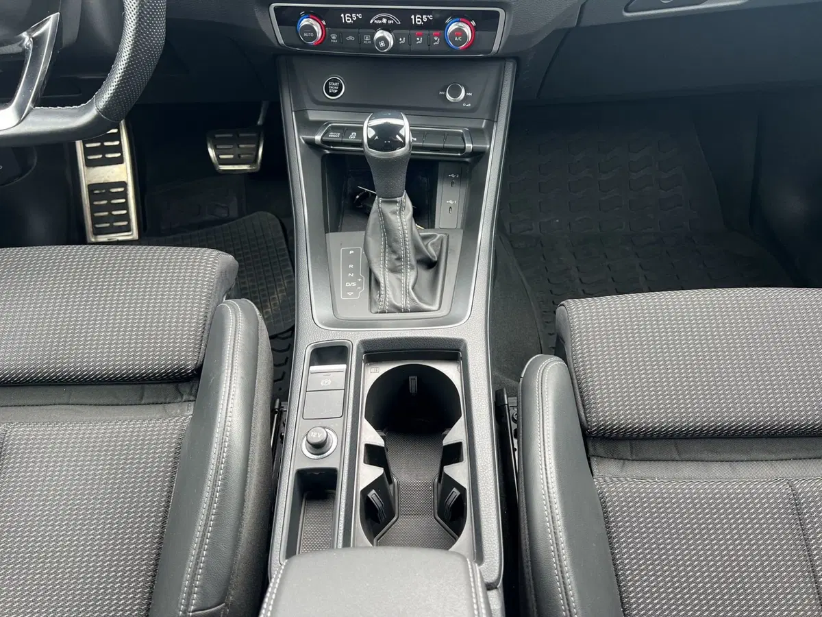 Audi Q3 Sportback usata a Cosenza (15)