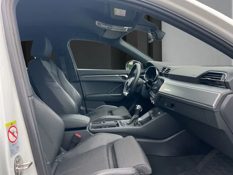 Audi Q3 Sportback usata a Cosenza (18)