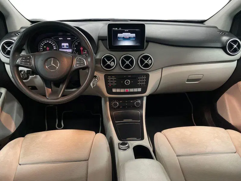 Mercedes-Benz Classe B usata a Ancona (10)