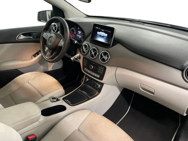 Mercedes-Benz Classe B usata a Ancona (12)
