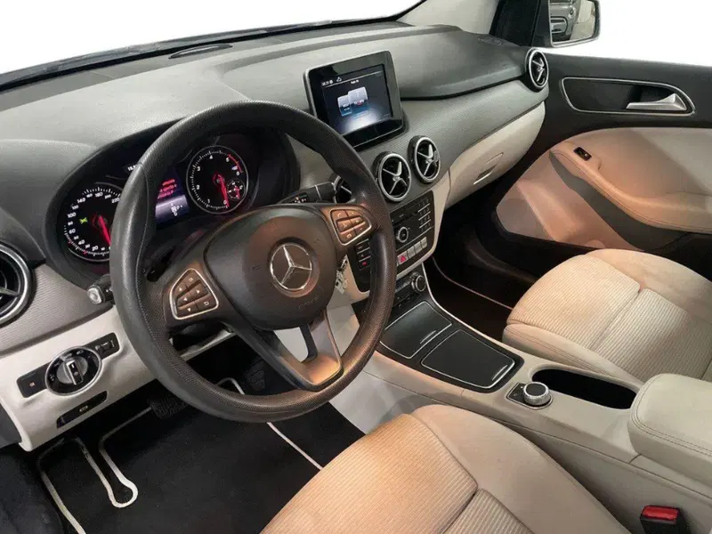 Mercedes-Benz Classe B usata a Ancona (16)