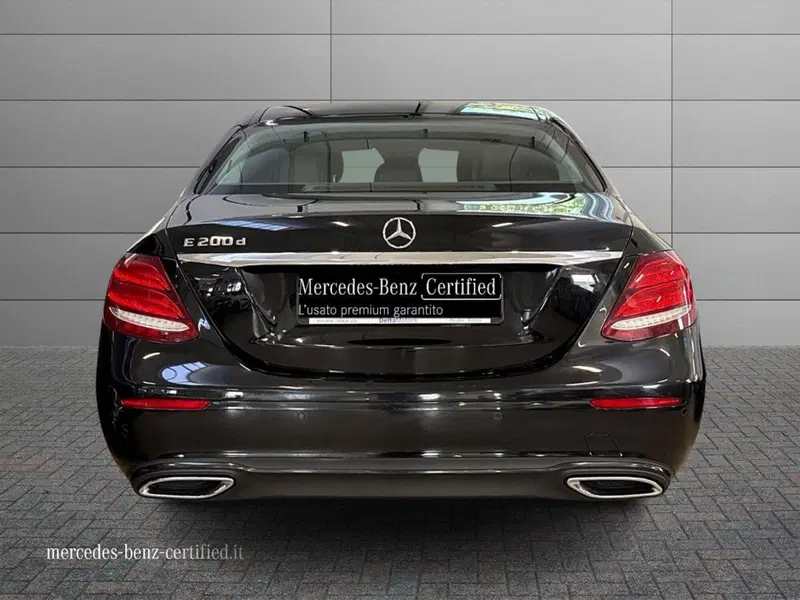 Mercedes-Benz Classe E usata a Ancona (4)