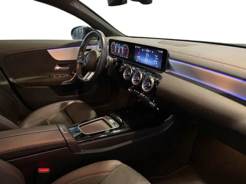 Mercedes-Benz CLA Shooting Brake usata a Ancona (12)