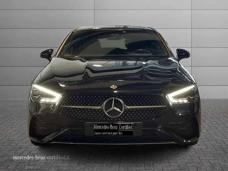 Mercedes-Benz CLA Shooting Brake usata a Ancona (6)