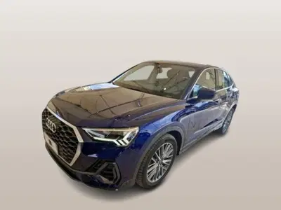 Audi Q3 Sportback Sportback 35 2.0 tdi s-tronic del 2022 usata a Montecosaro