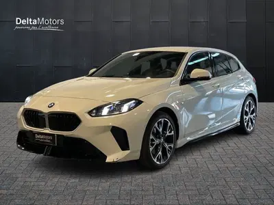 BMW Serie 1 120 48V MSport Pro auto del 2024 usata a Montecosaro