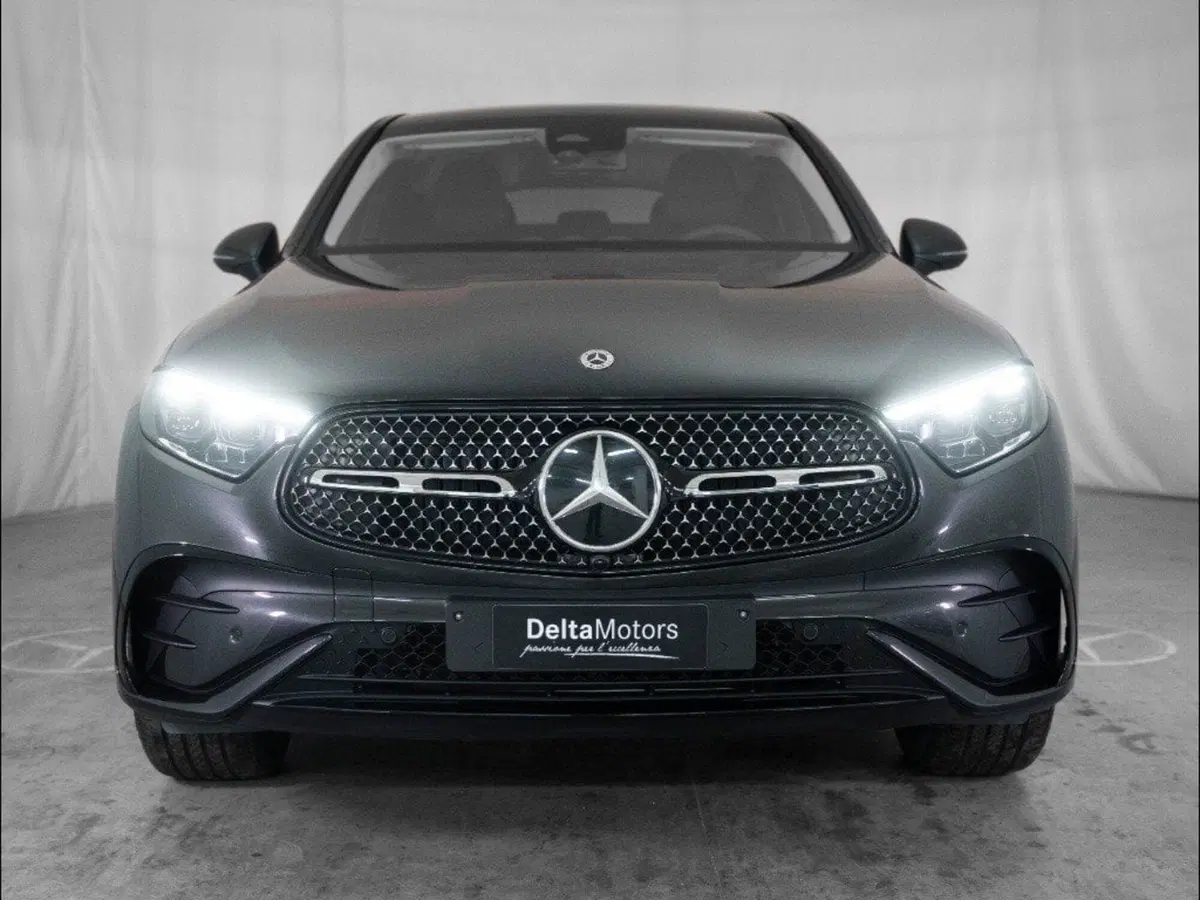 Mercedes-Benz GLC Coupé nuova a Macerata (5)