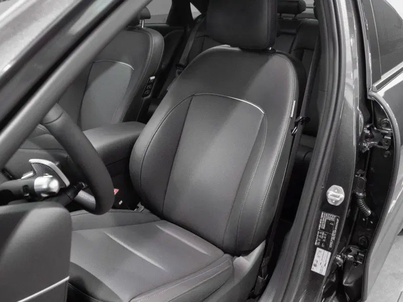 Hyundai Ioniq 6 usata a Macerata (11)