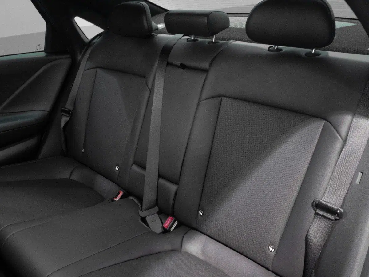 Hyundai Ioniq 6 usata a Macerata (12)