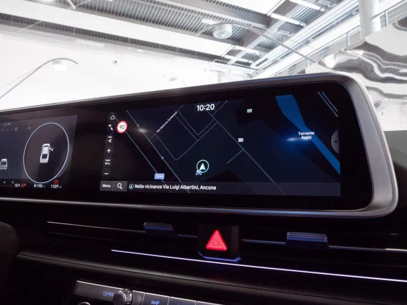 Hyundai Ioniq 6 usata a Macerata (19)