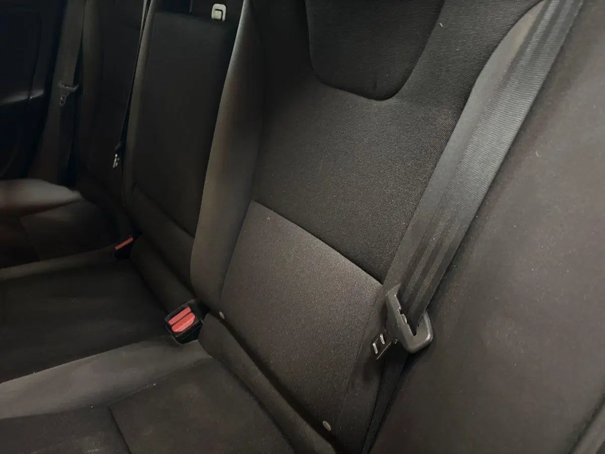 Volvo V60 usata a Torino (9)