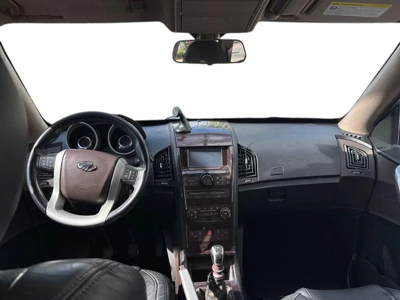 Mahindra XUV500 usata a Torino (9)