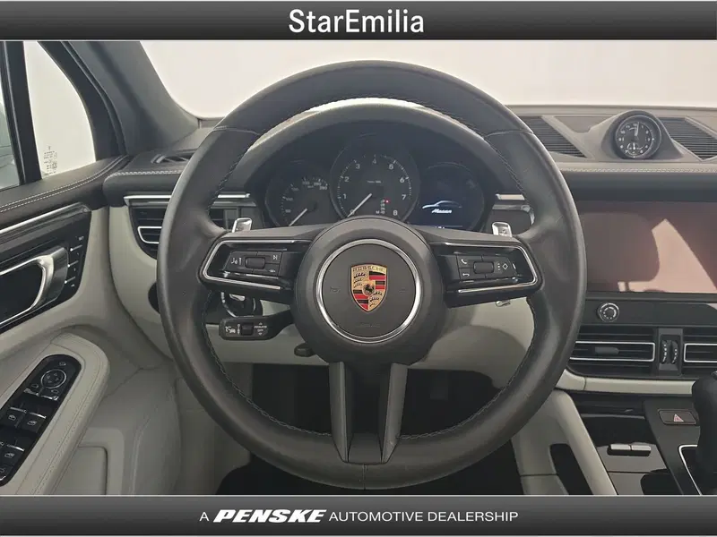 Porsche Macan usata a Bologna (19)