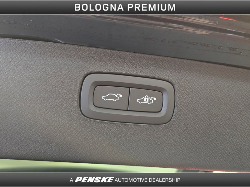 Volvo XC90 nuova a Bologna (12)