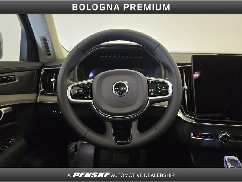 Volvo XC90 nuova a Bologna (19)
