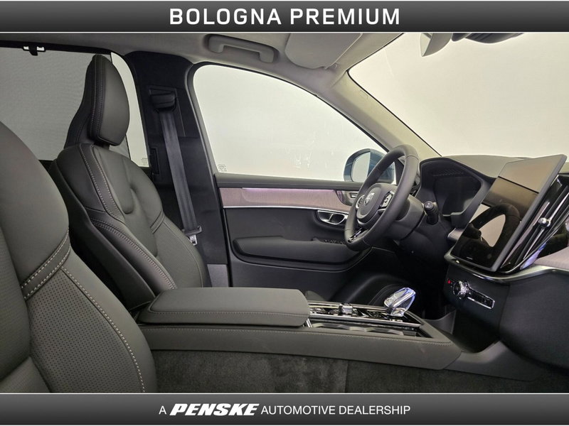 Volvo XC90 nuova a Bologna (3)