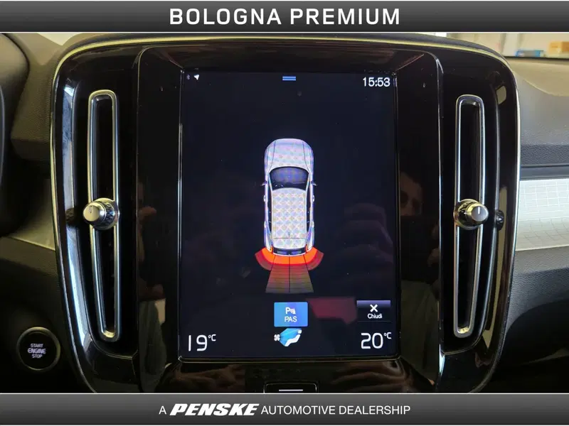 Volvo XC40 usata a Bologna (12)