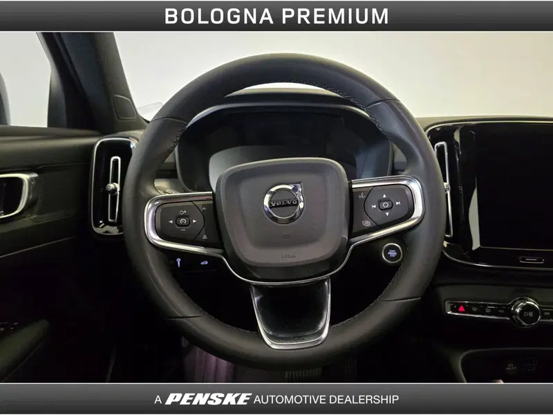 Volvo XC40 usata a Bologna (17)