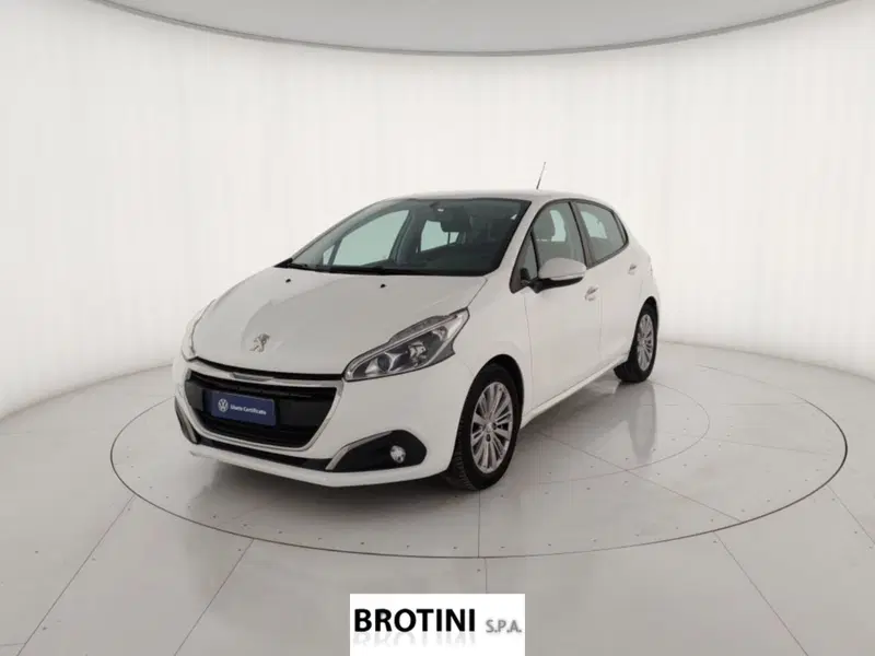 Peugeot 208 usata a Massa-Carrara