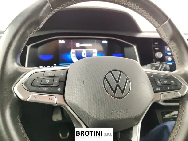 Volkswagen Polo usata a Massa-Carrara (12)